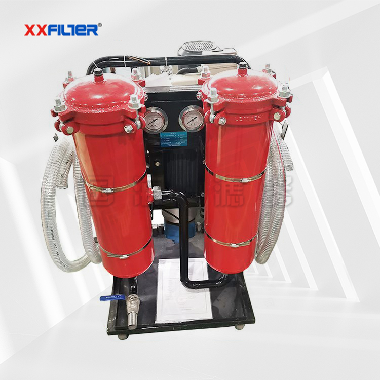 LYC系列 三級(jí)過(guò)濾 便移式濾油機(jī)